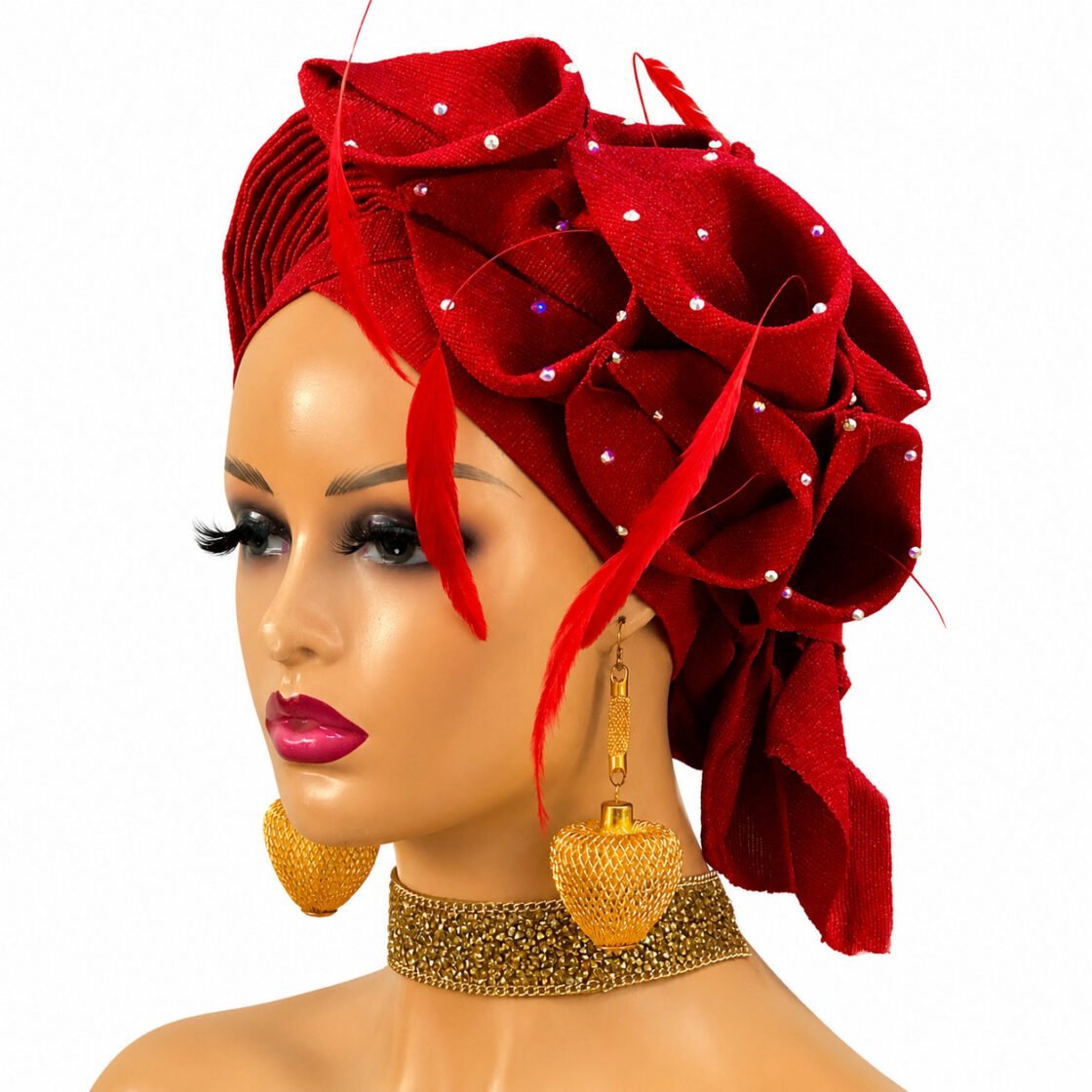 Anwuli gele comes with ipele made with lush feathers and dazzling stones for that Owambe drama